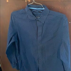 Men’s Casual Dress Shirt w/ Subtle Pattern